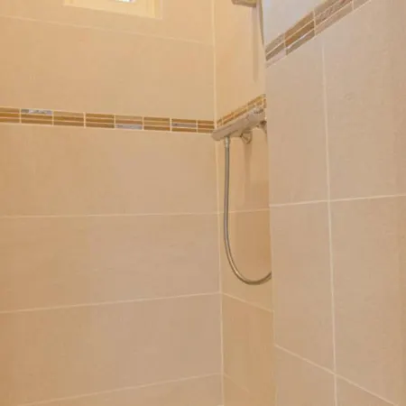 Troyes, 2 Pieces, 2 Personnes - Fr-1-543-237